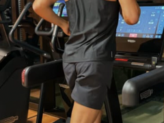 Gentleman pentru doamne si domnisoare